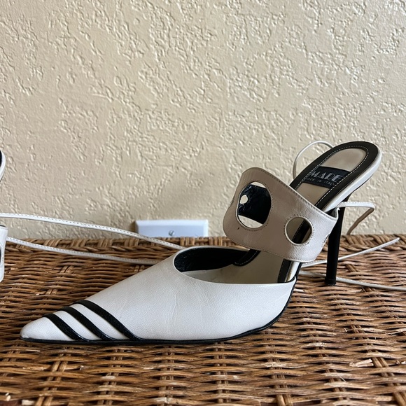 Shoes - MARE Italy women’s black and tan lace  pump sandal shoes